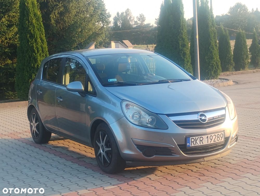 Opel Corsa - 4