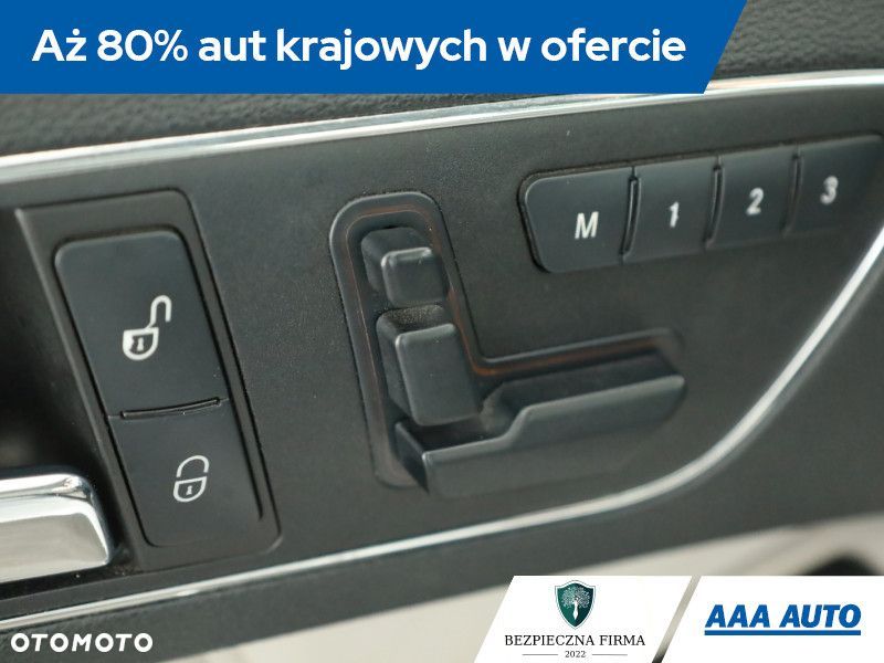 Mercedes-Benz Klasa E - 11