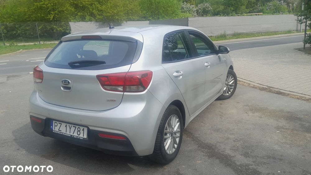 Kia Rio 1.0 T-GDI 100 Spirit - 8