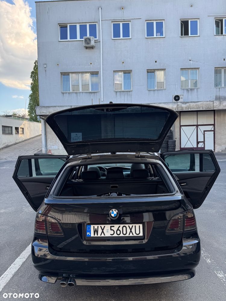 BMW Seria 5 525d - 14