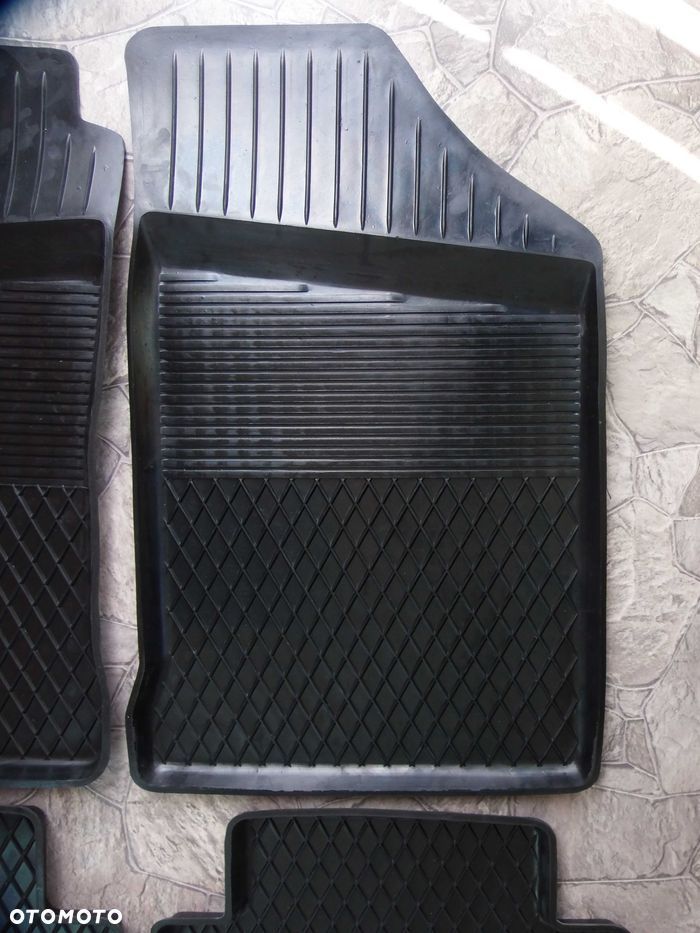 Dywaniki Gumowe Mazda 6 Premacy 626 323 CX-5 CX-7 CX-9 MX-3 - 4