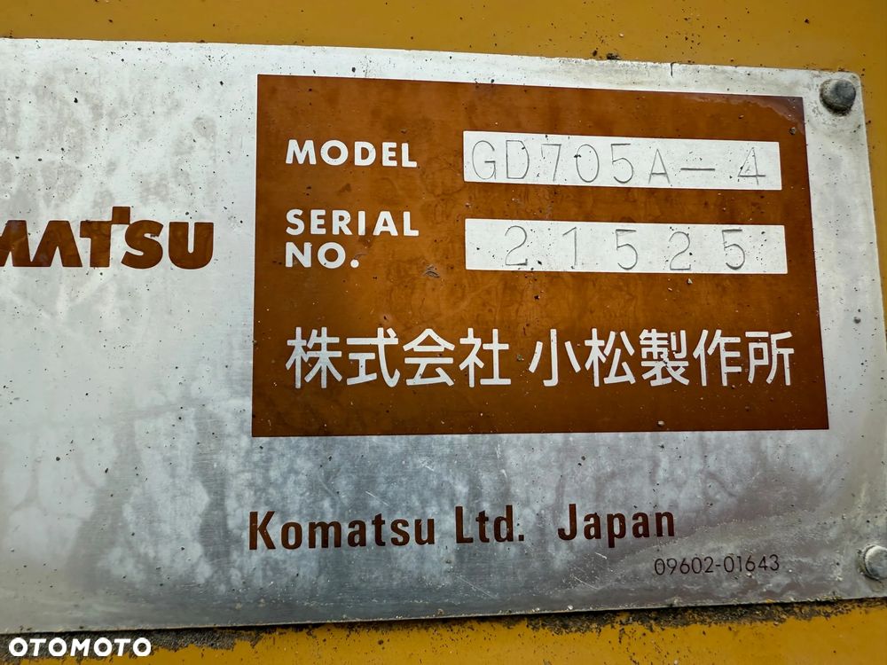 Komatsu GD 705A-4 Równiarka / 17,5 tony / - 17