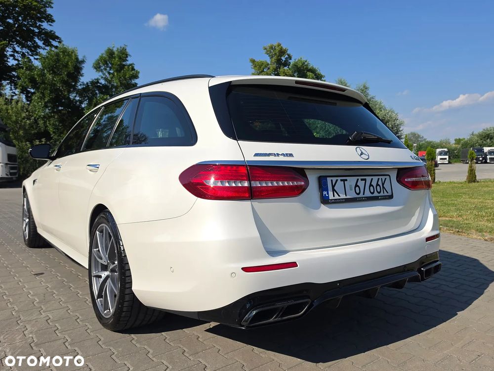 Mercedes-Benz Klasa E AMG 63 S 4-Matic+ - 40