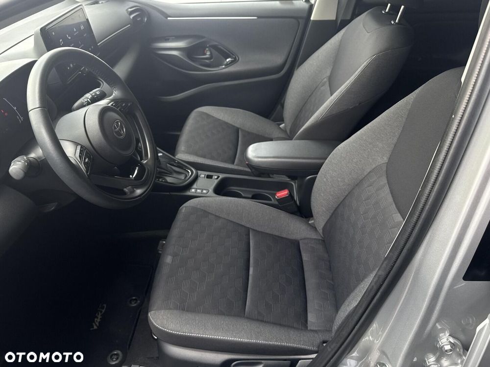 Toyota Yaris Hybrid 1.5 Style - 12