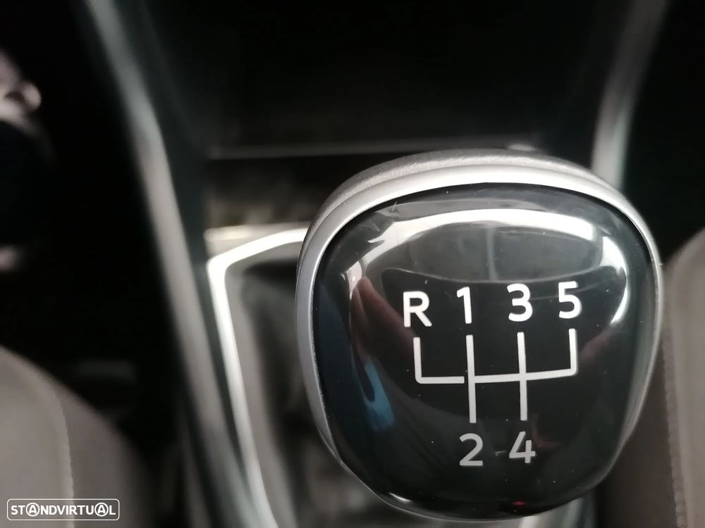 VW T-Cross 1.0 TSI Life - 44