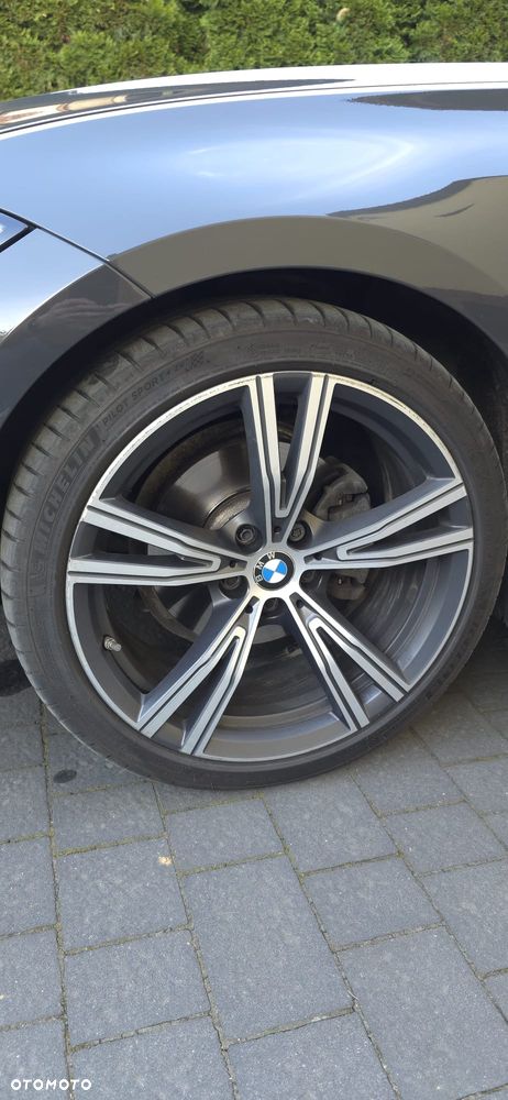 BMW Seria 3 320d xDrive M Sport - 13