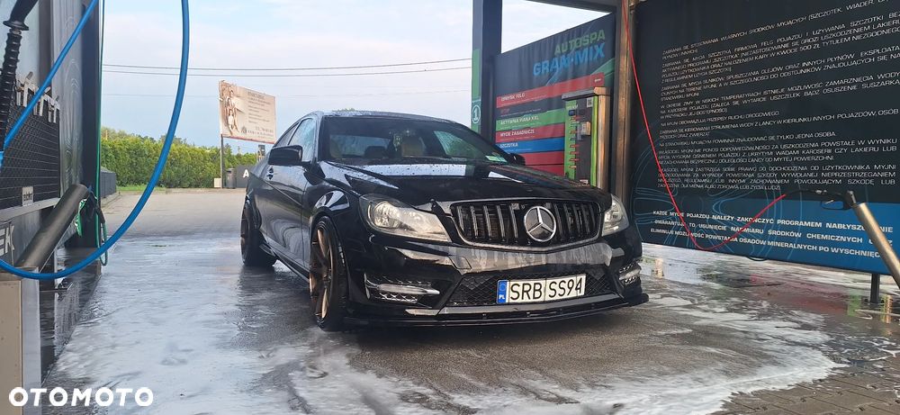 Mercedes-Benz Klasa C 350 7G-TRONIC Edition - 4