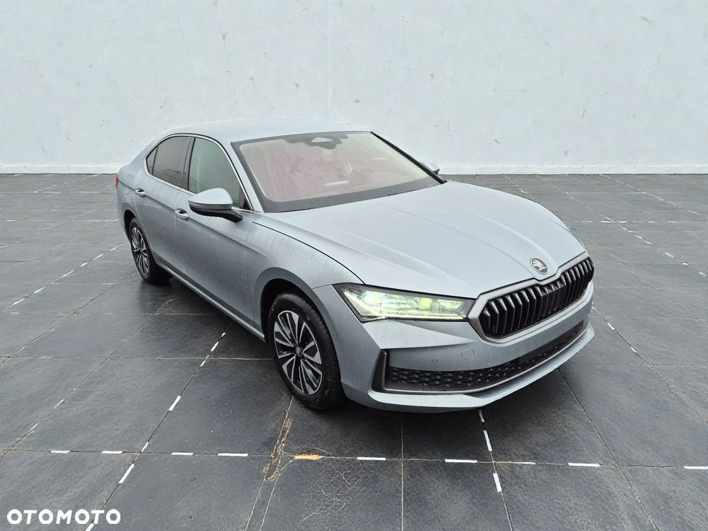 Skoda Superb 2.0 TDI SCR Edition 130 DSG - 5