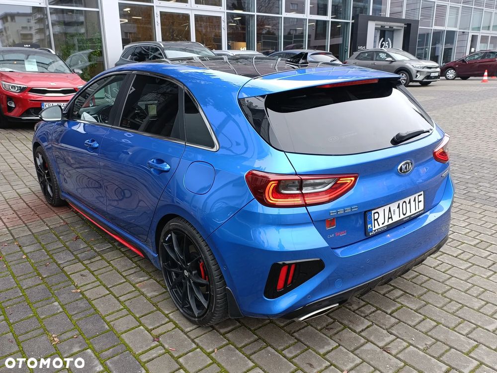 Kia Ceed - 7