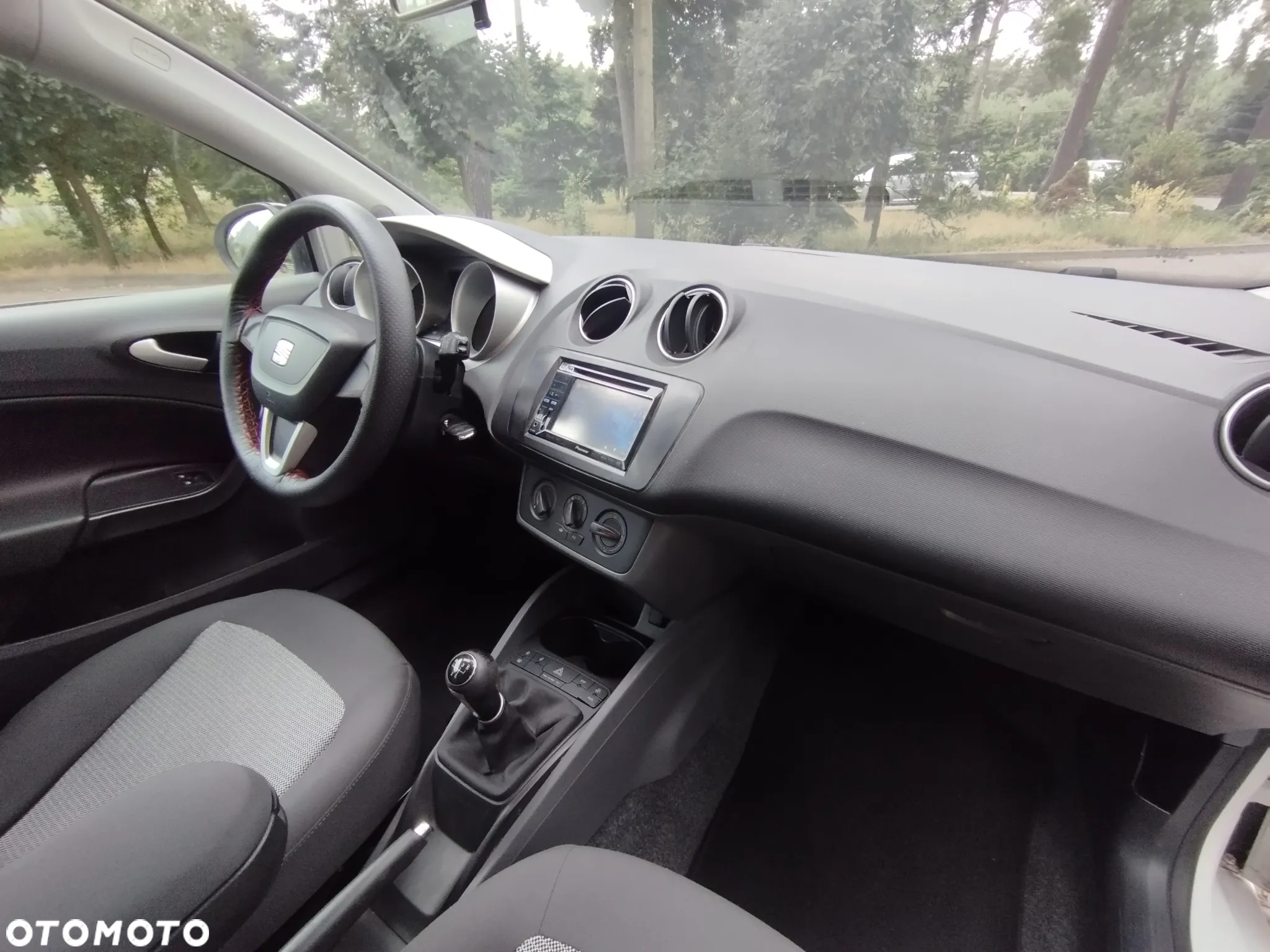 Seat Ibiza SC 1.4 16V Sport - 8