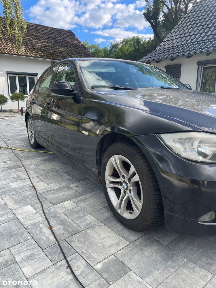 BMW Seria 3 320i - 2