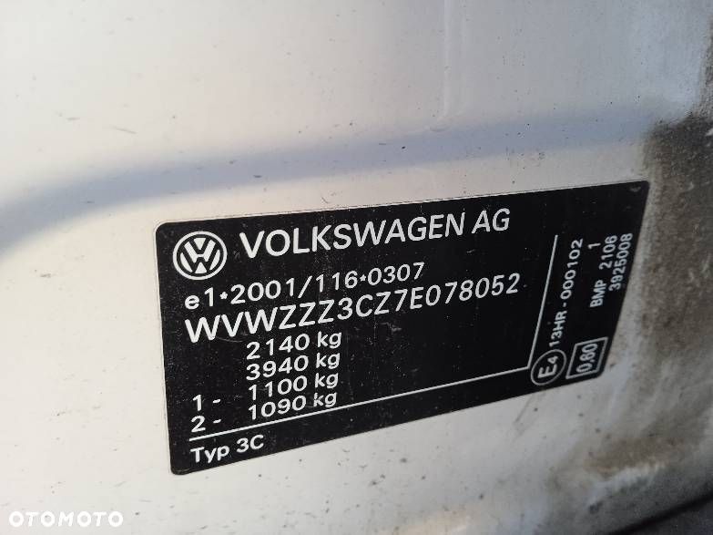 MASKA VOLKSWAGEN PASSAT B6 - 1