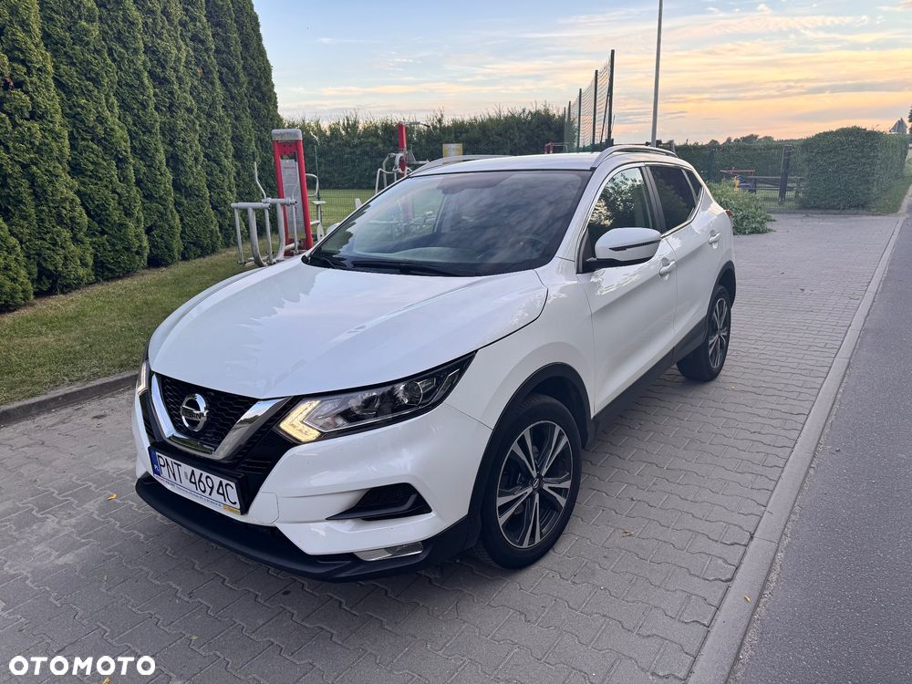 Nissan Qashqai - 1