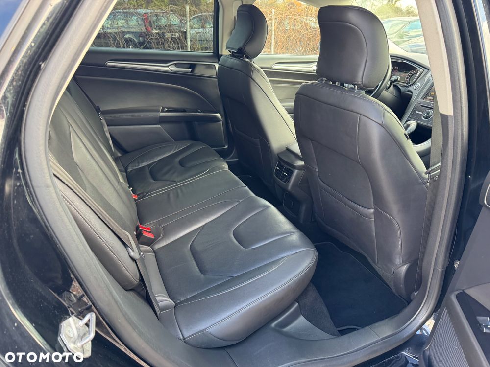 Ford Mondeo 2.0 TDCi Titanium 4WD PowerShift - 23