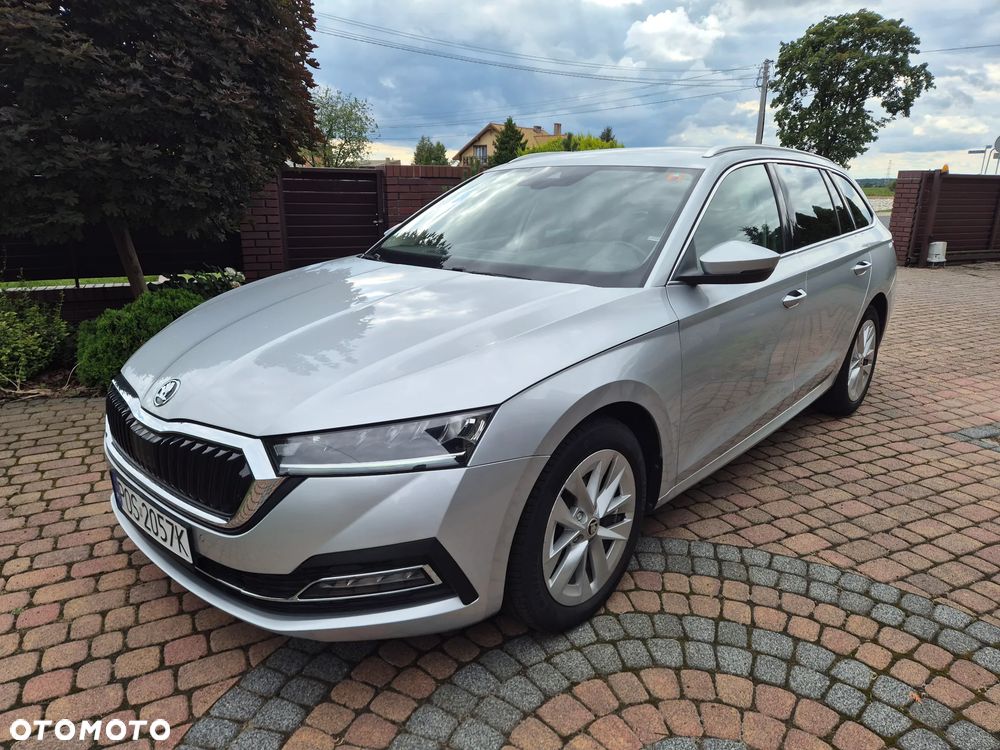 Skoda Octavia 2.0 TDI DSG Exclusive Plus - 1