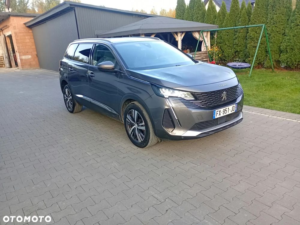 Peugeot 5008 - 3