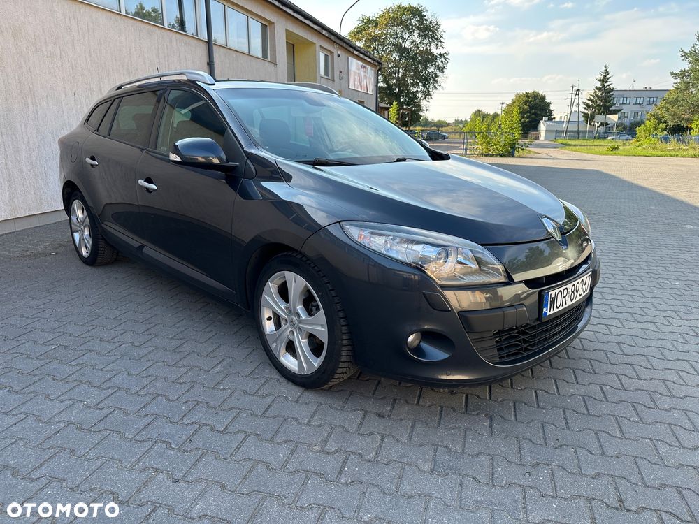 Renault Megane 1.5 dCi Dynamique EDC - 4