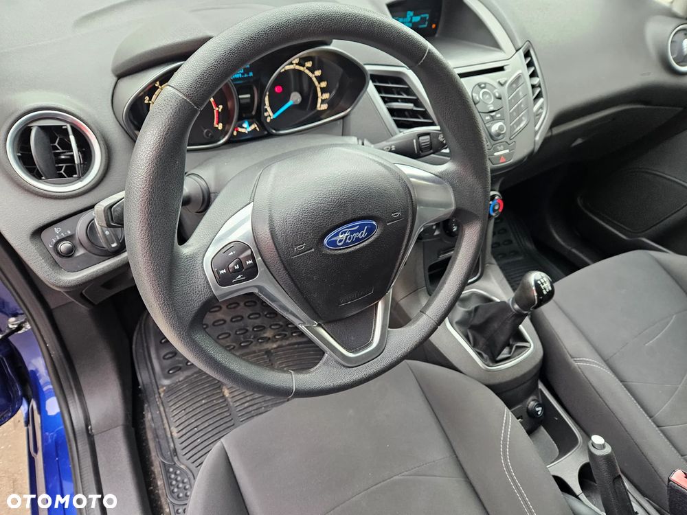 Ford Fiesta 1.25 Trend SVP - 19