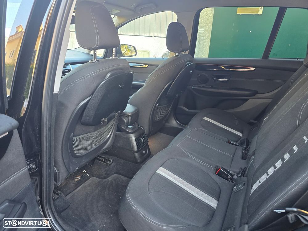 BMW 218 Gran Tourer i Line Sport - 9