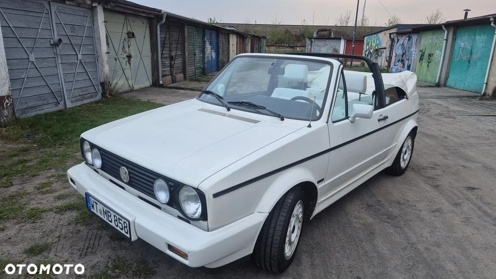 Volkswagen Golf - 10