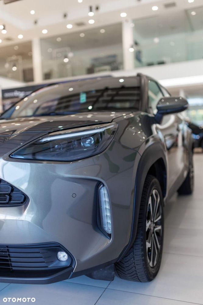 Toyota Yaris Cross Hybrid 1.5 Comfort - 12