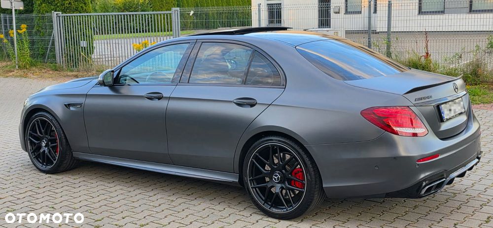Mercedes-Benz Klasa E - 6