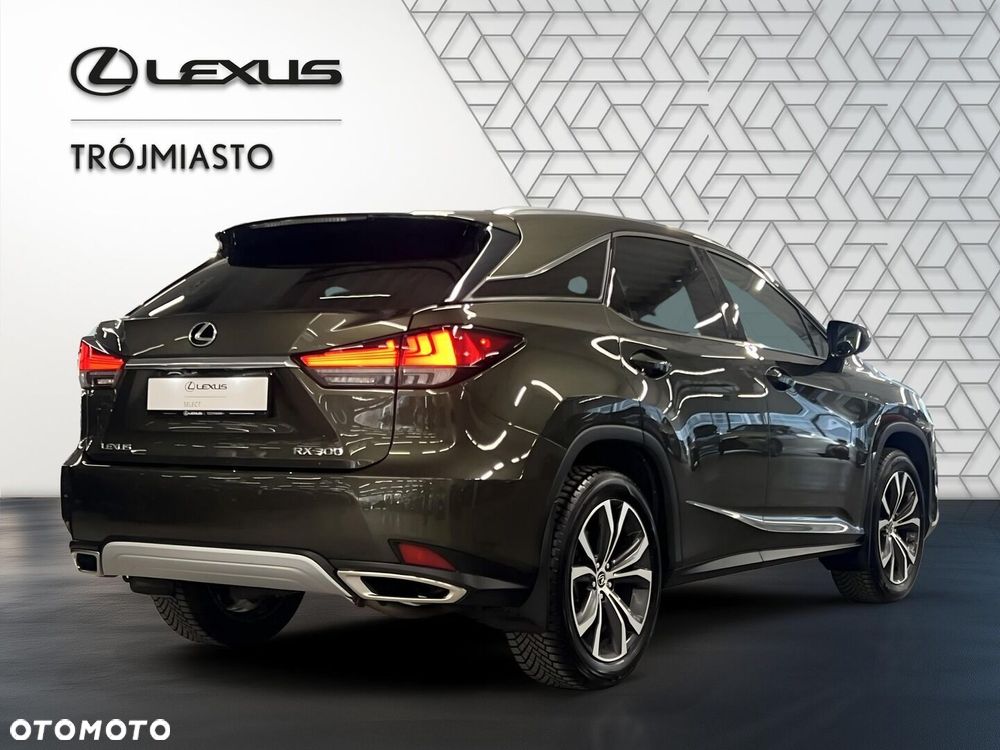 Lexus RX - 5