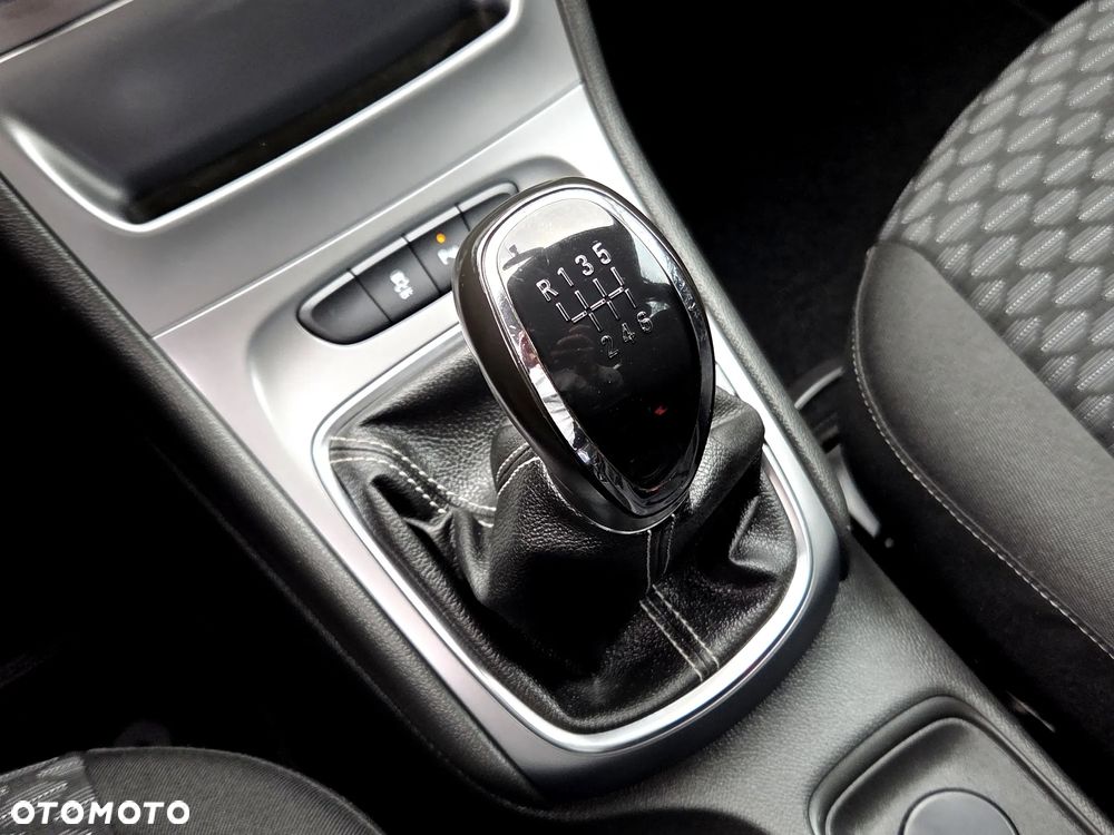 Opel Astra 1.6 CDTI Elite S&S - 32