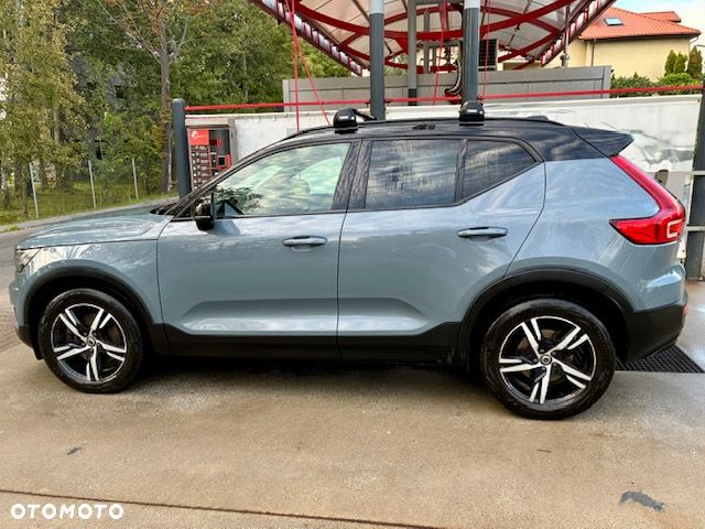 Volvo XC 40 B4 B AWD R-Design - 10