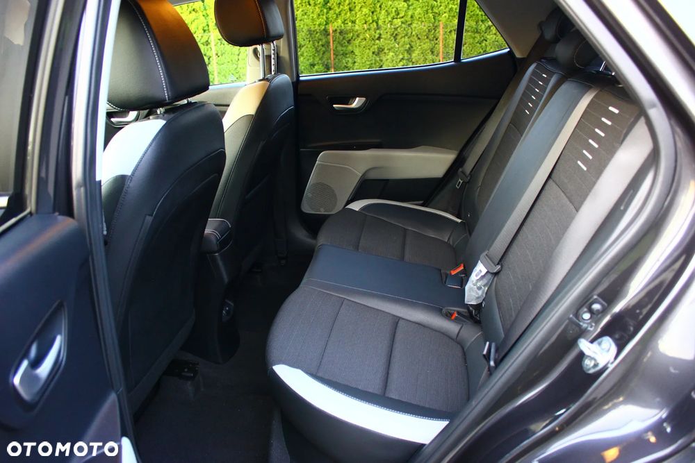 Kia Stonic 1.6 CRDi SCR XL - 35
