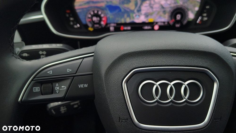 Audi Q3 Sportback - 16