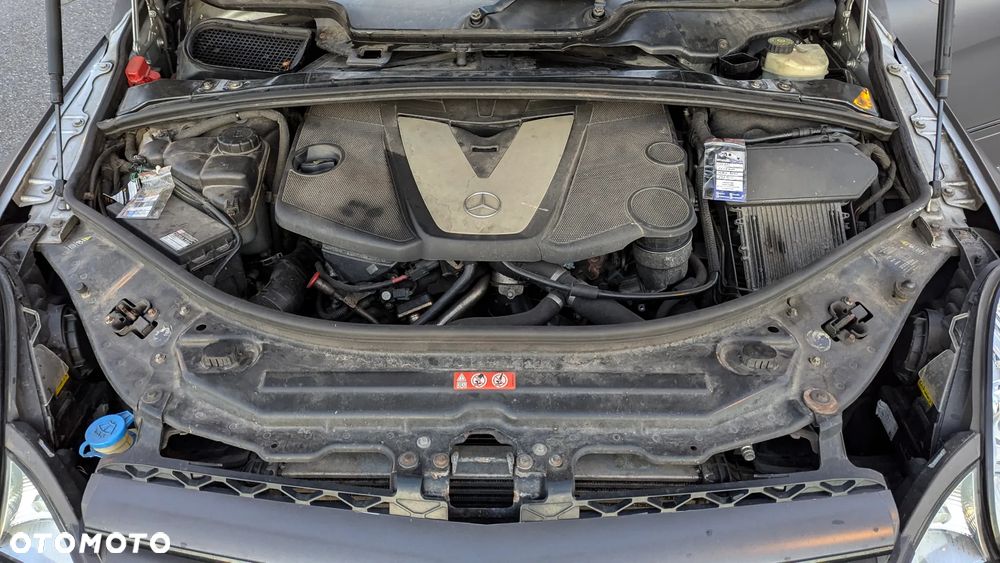 Mercedes-Benz Klasa R 320 CDI 4Matic 7G-TRONIC DPF - 13