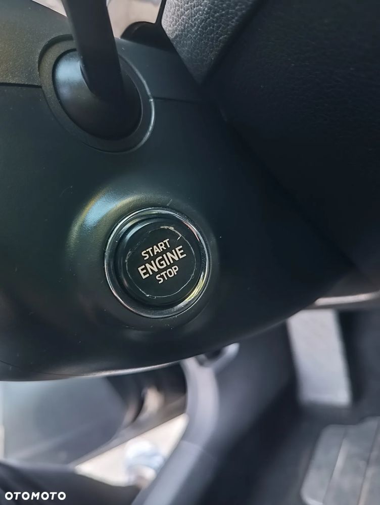 Skoda Superb 2.0 TDI DSG Premium Edition - 30