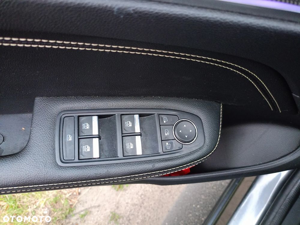 Renault Arkana E-TECH 145 INTENS - 13