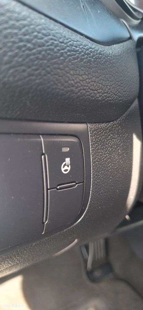 Kia Ceed 1.6 GDI Vision - 24