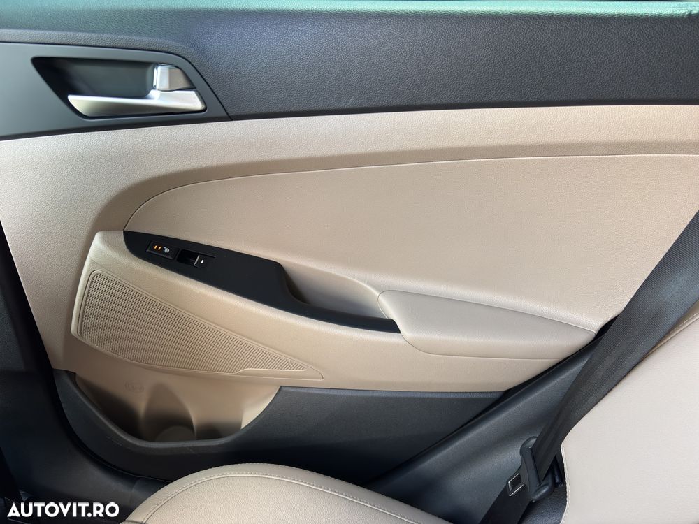 Hyundai Tucson 1.6 GDI 4WD DCT Premium - 24