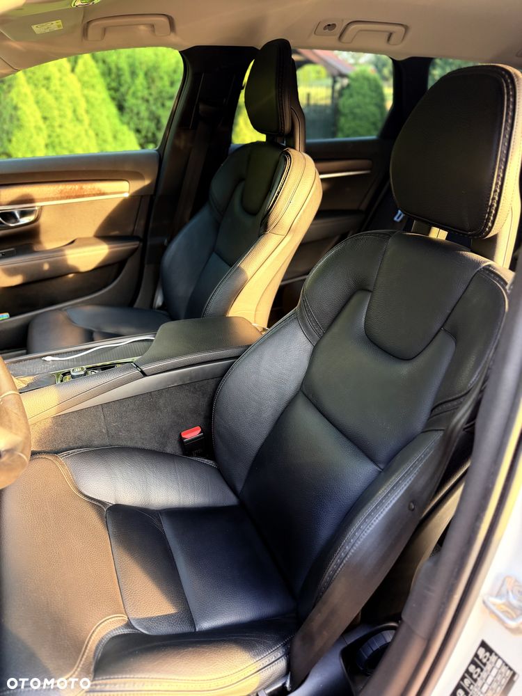 Volvo V90 D4 AWD Momentum - 10