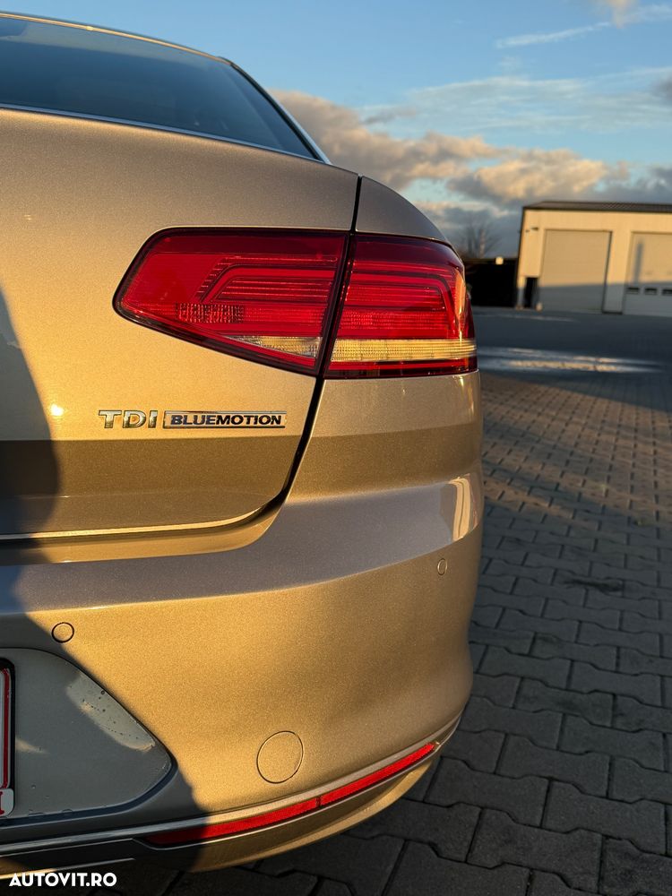 Volkswagen Passat Variant 1.6 TDI (BlueMotion Technology) Comfortline - 17