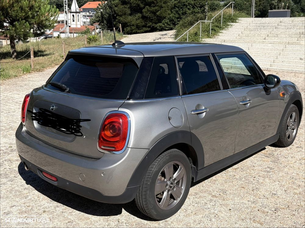 MINI 5 Portas One D - 14