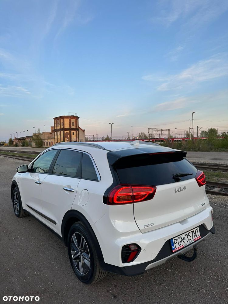 Kia Niro 1.6 GDI Plug-in Hybrid M - 6