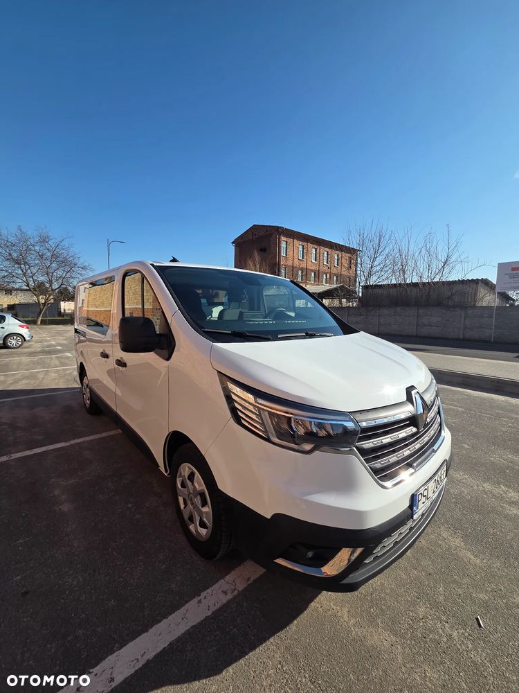 Renault Trafic - 2