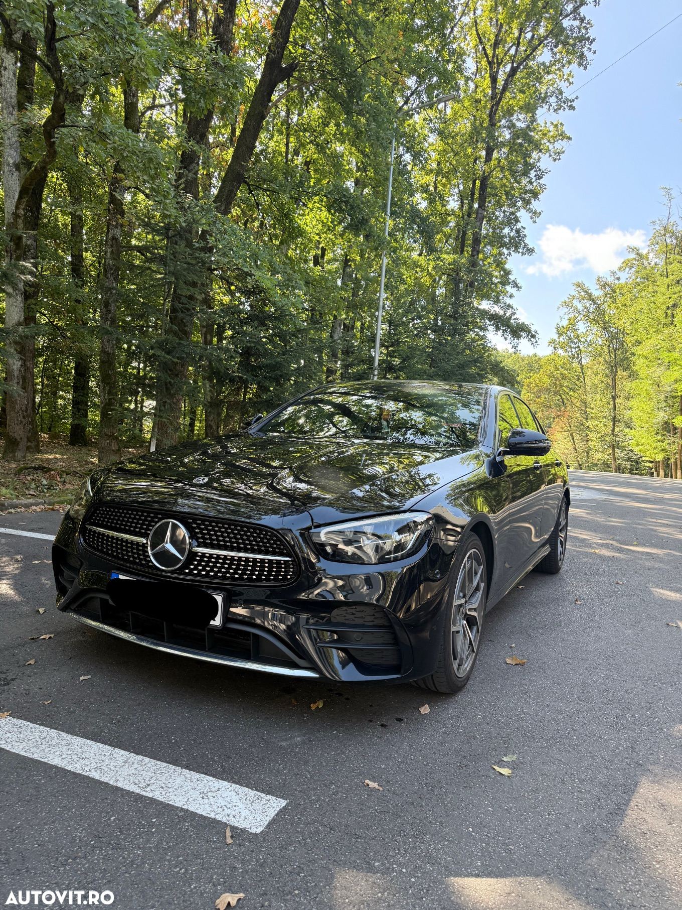 Mercedes-Benz E 220 d T 9G-TRONIC AMG Line - 3