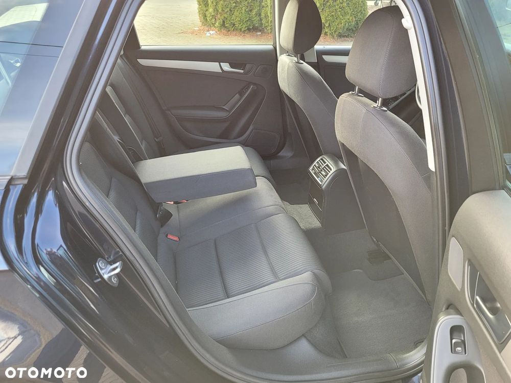 Audi A4 - 24