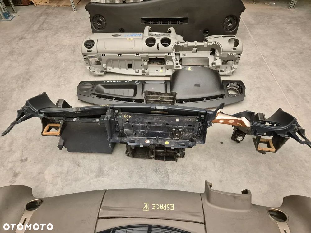 RENAULT DACIA DESKA ROZDZIELCZA - 10