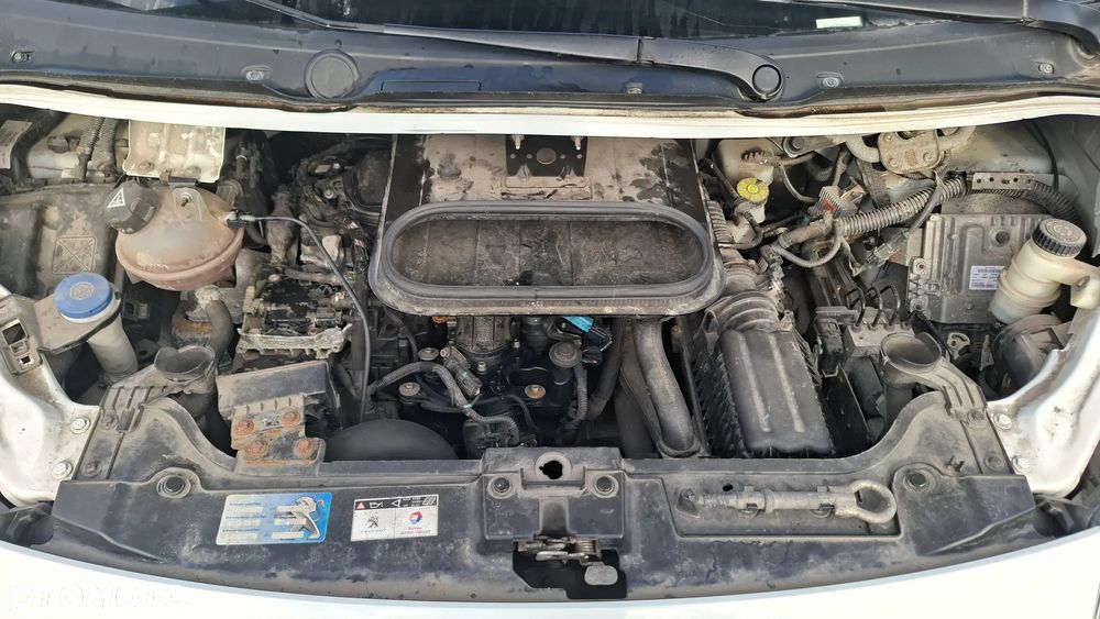Peugeot EXPERT - 15