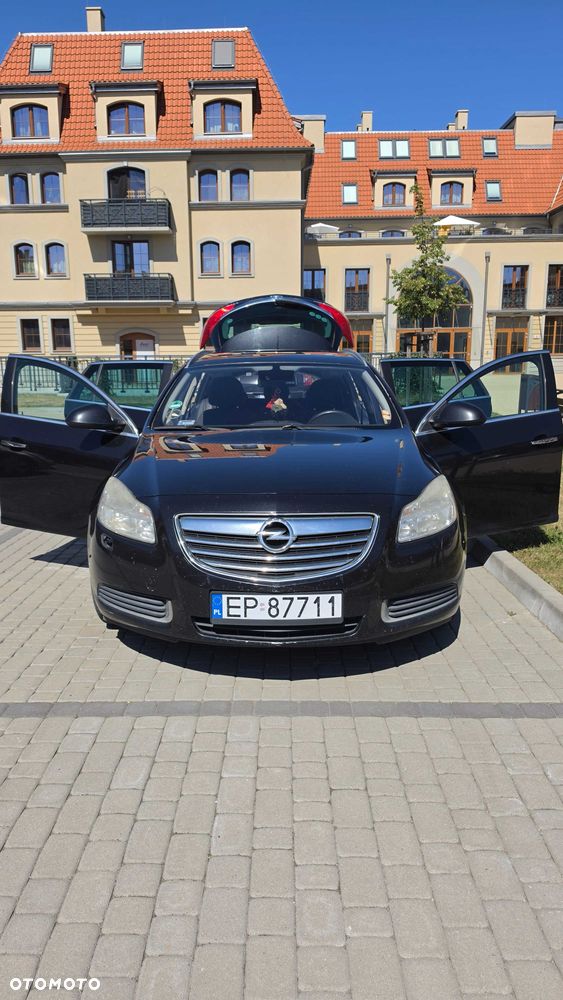 Opel Insignia, 2009