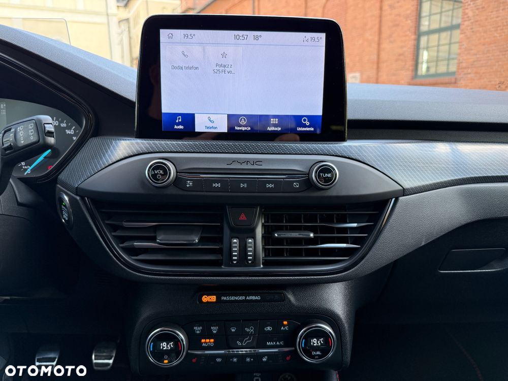 Ford Focus 1.5 EcoBoost STart-Stopp-System ST-LINE - 22