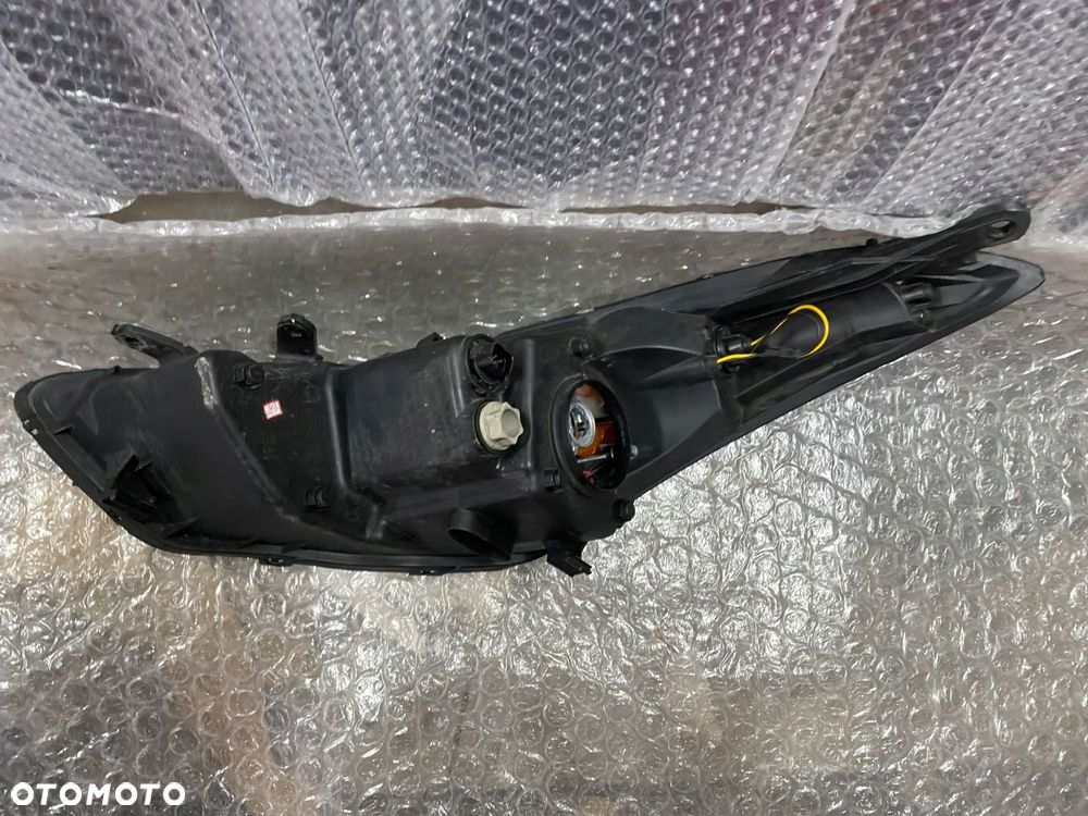 LAMPA PRAWA HYUNDAI ELANTRA JUNYAN LH-HU804 - 9