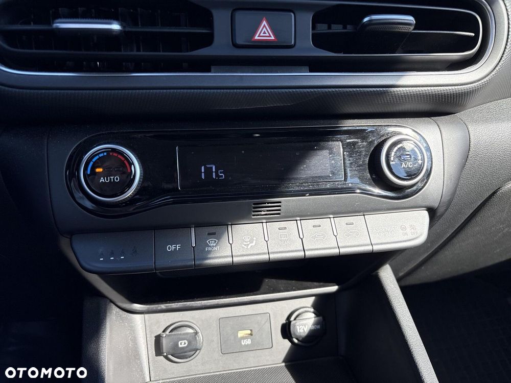 Hyundai Kona - 22
