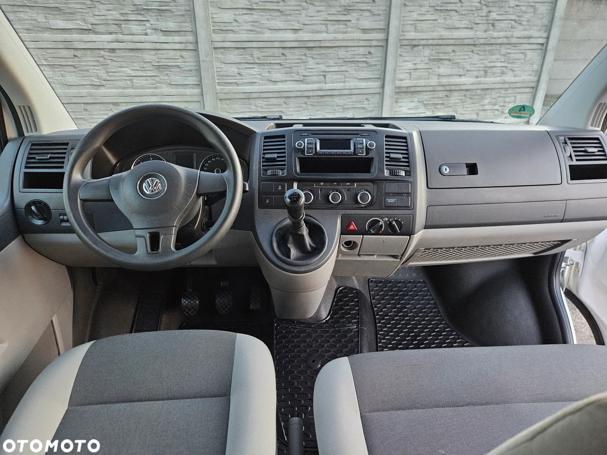 Volkswagen Transporter - 13